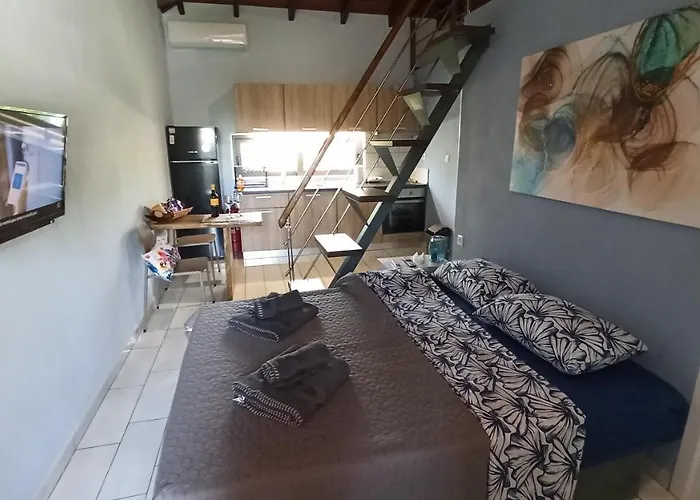 Sasa's Family House Potidea 度假居